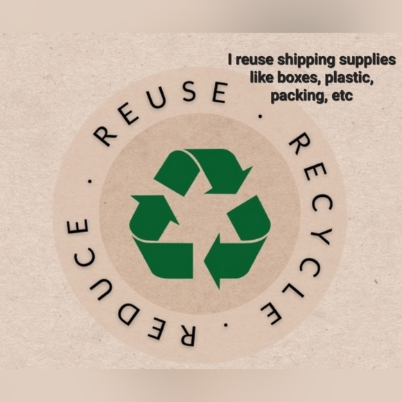 Vintage & Boujie - Picture 2 of 3